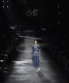 Gigi-Hadid-Fashion-Week-Spring-2019_28429~2.jpg